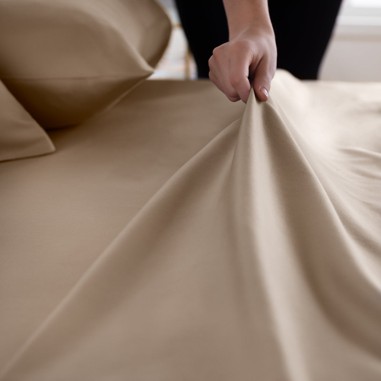 Linenspa 600TC Cotton Blend King Pillowcase Set in Sand