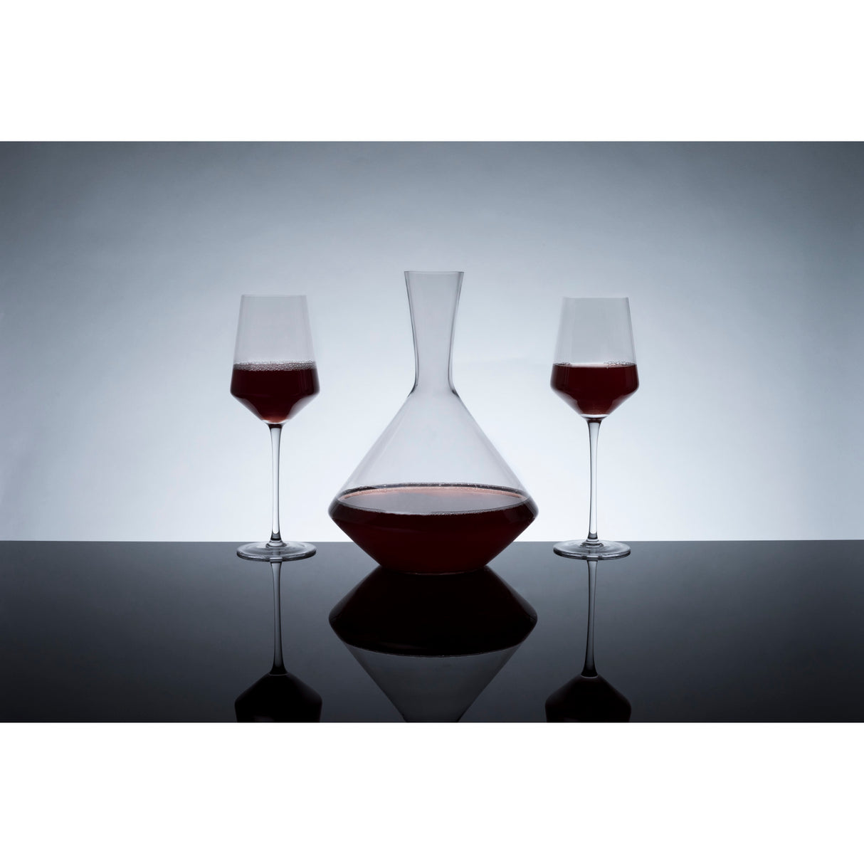 Raye crystal angled bordeaux glasses viski®