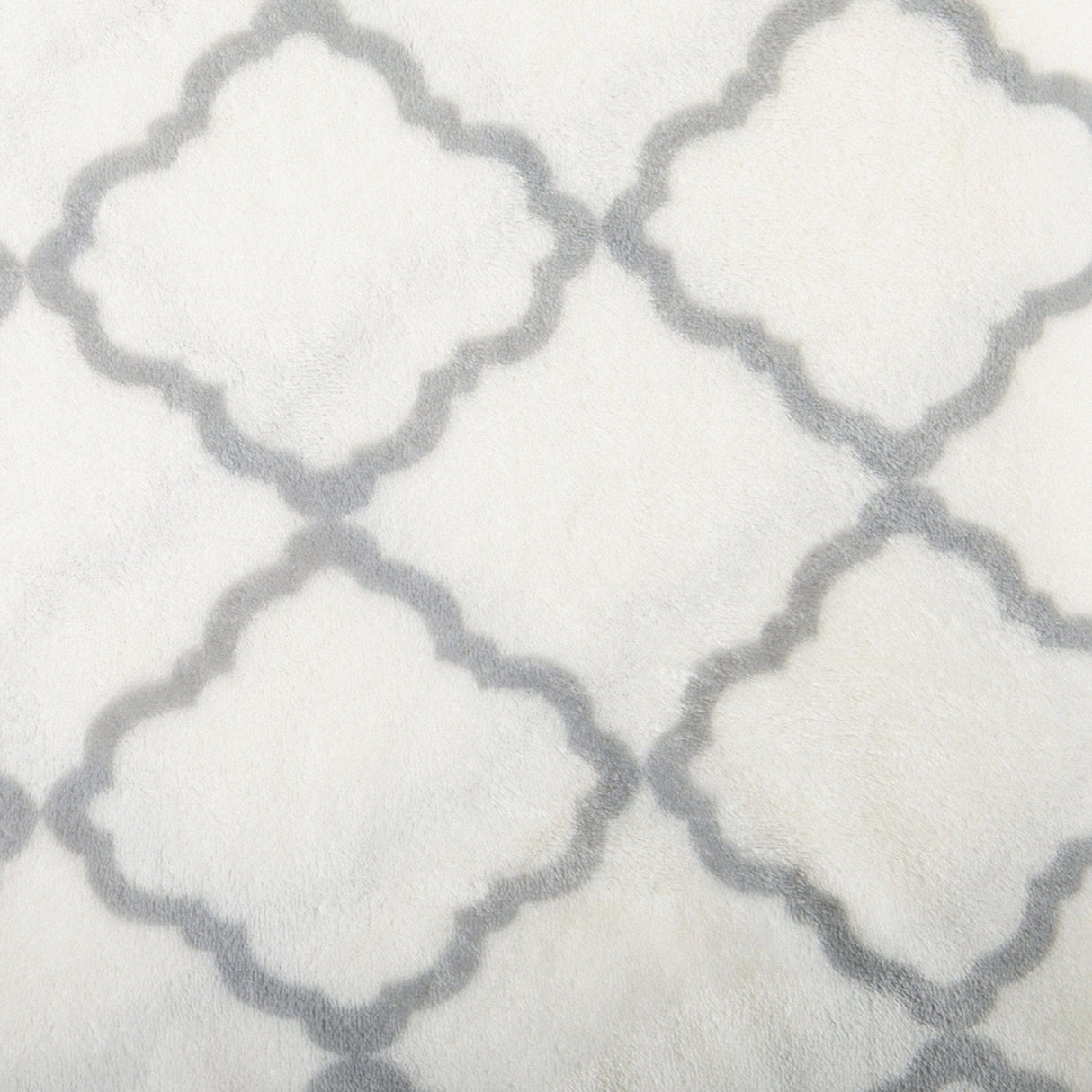 4-Piece Printed Plush Sheet - Velvet Luxe Lattice Collection