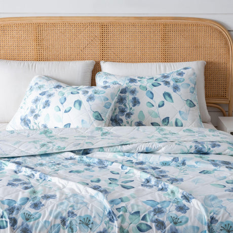 3-Piece-Floral-Quilt-Set-Miranda-Collection-Quilts