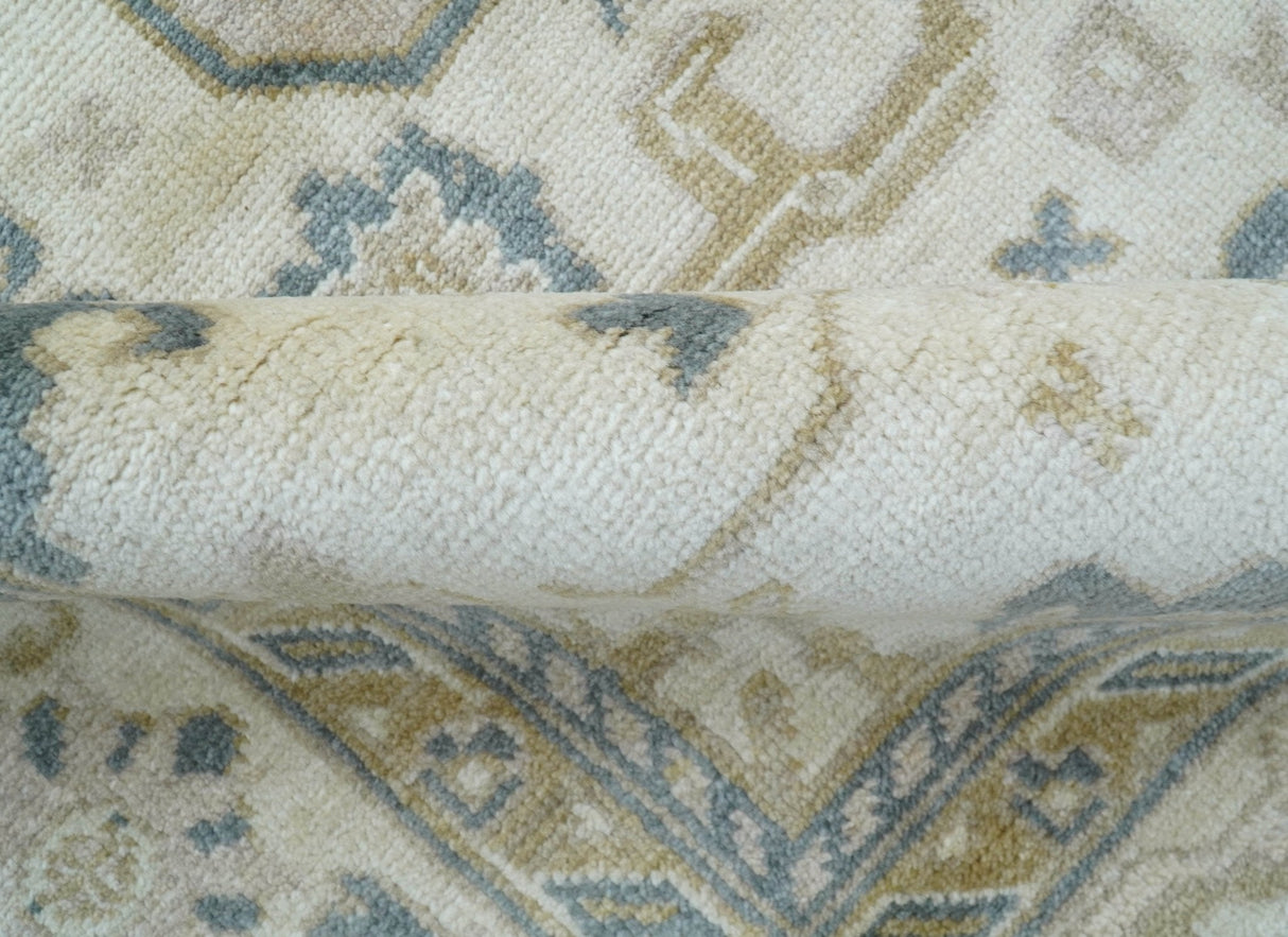 Hand Knotted Ivory And Gray Traditional Oushak Design 8x10 Wool Rug