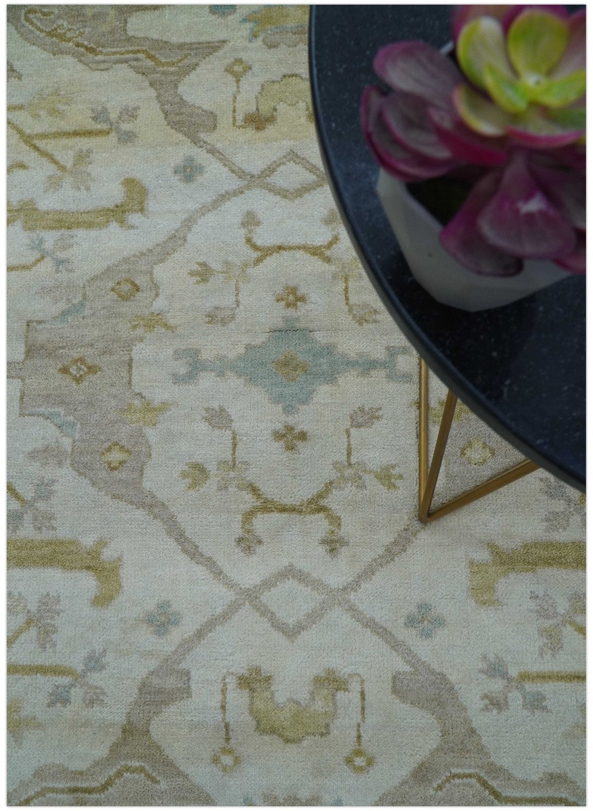 Hand Knotted Traditional Oushak Design Gray And Beige 8x10 Wool Rug