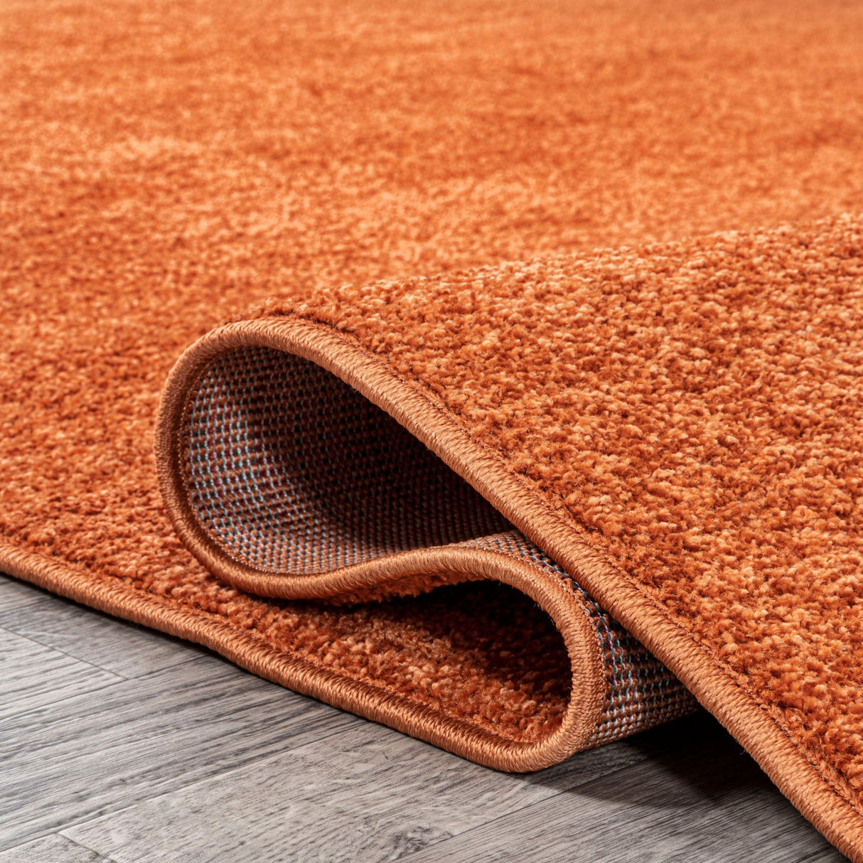 Haze Solid Unique Low Round Area Rug - Tuesday Morning - Area Rugs