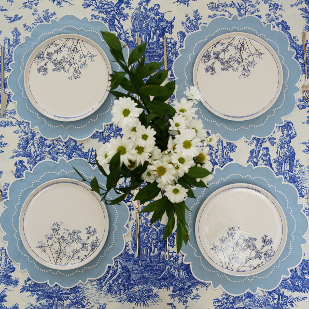 Harmony Blue Round Fabric Placemats
