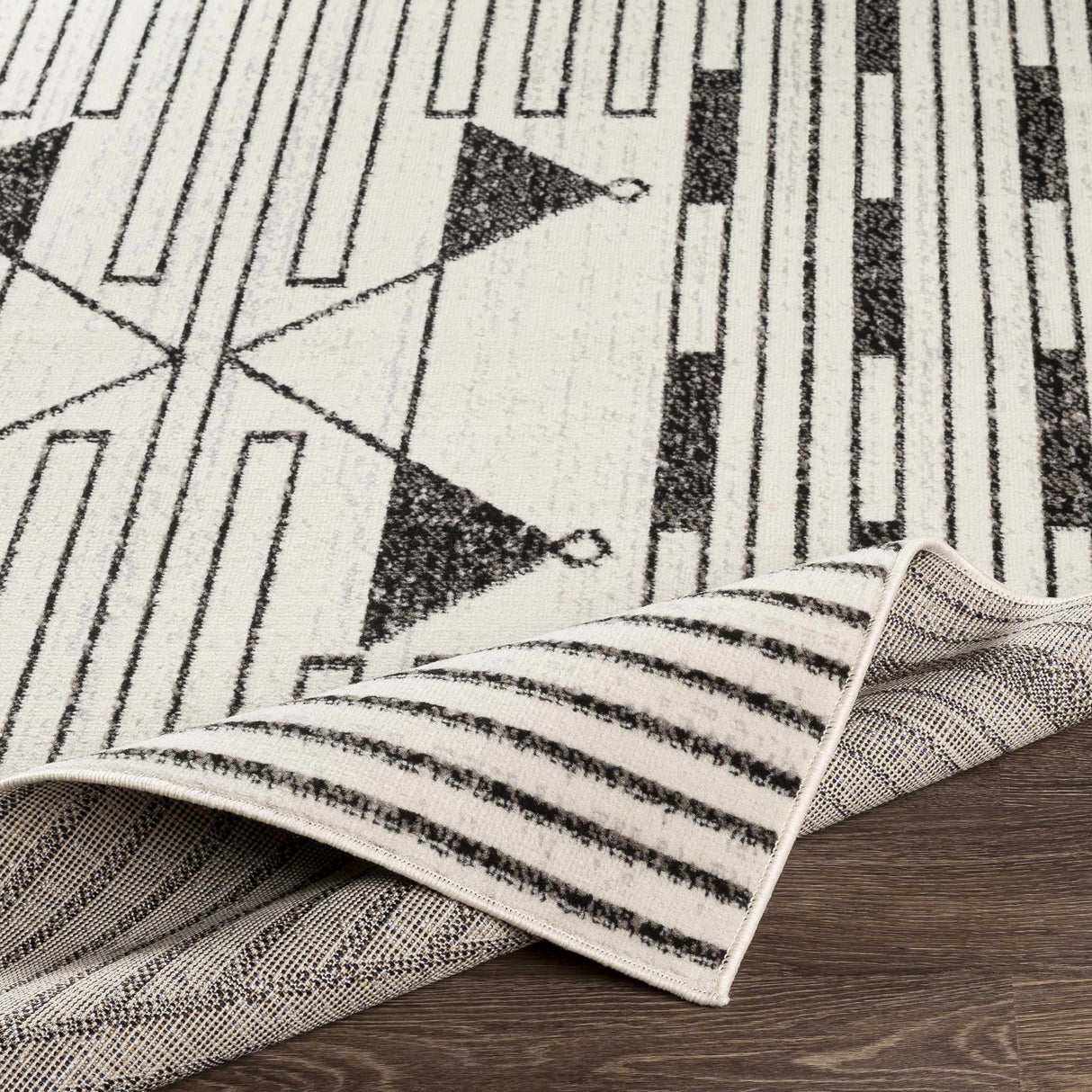 Middlemount Area Rug - Clearance