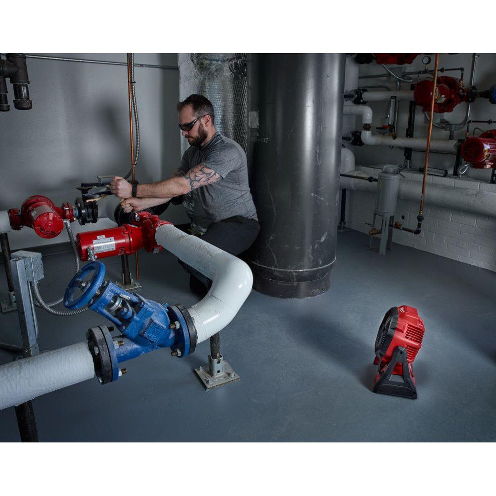 Open Box - Milwaukee 0886-20 M18 18-Volt Lithium-Ion Cordless Jobsite Fan (Tool-Only)