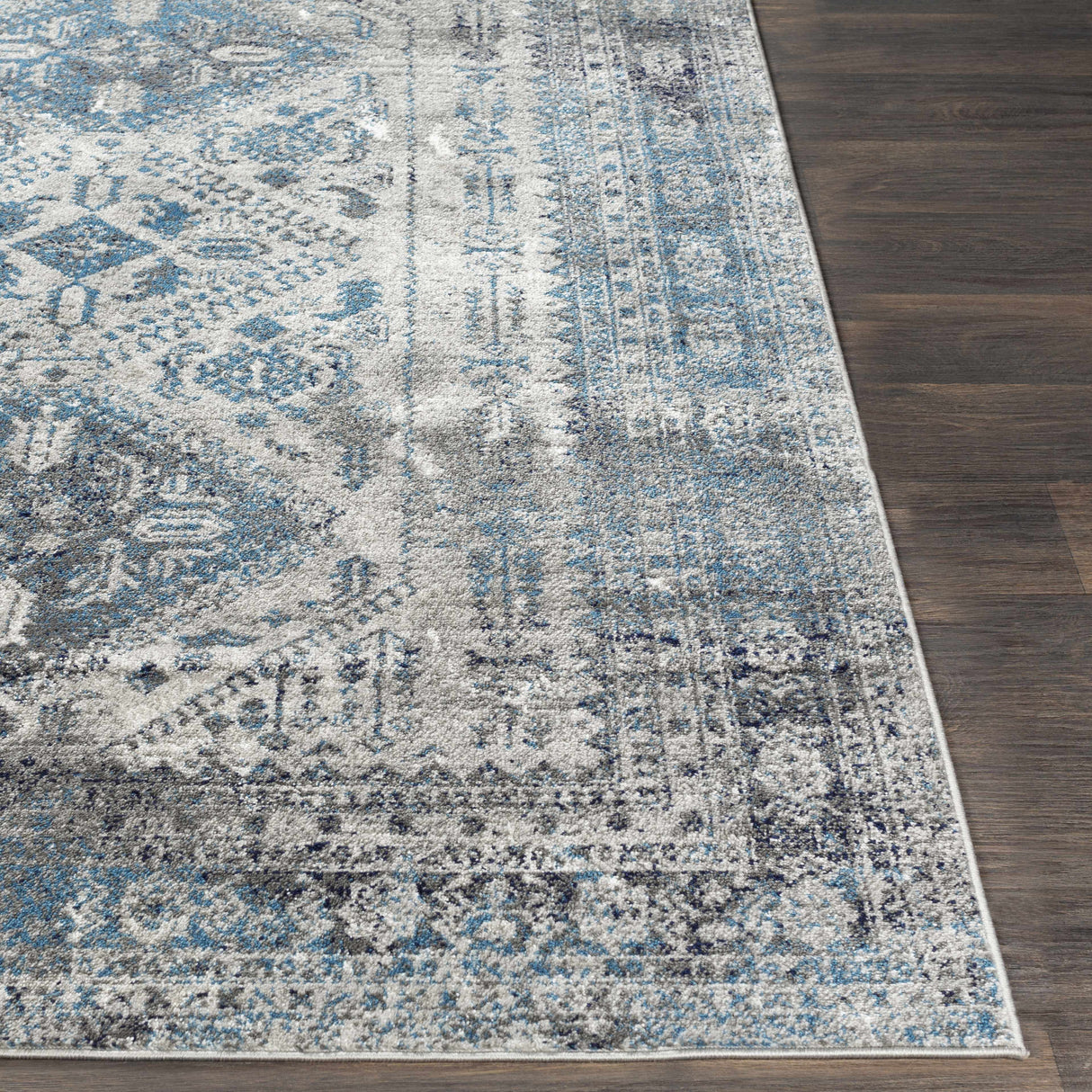 Nisula Traditional Blue Rug