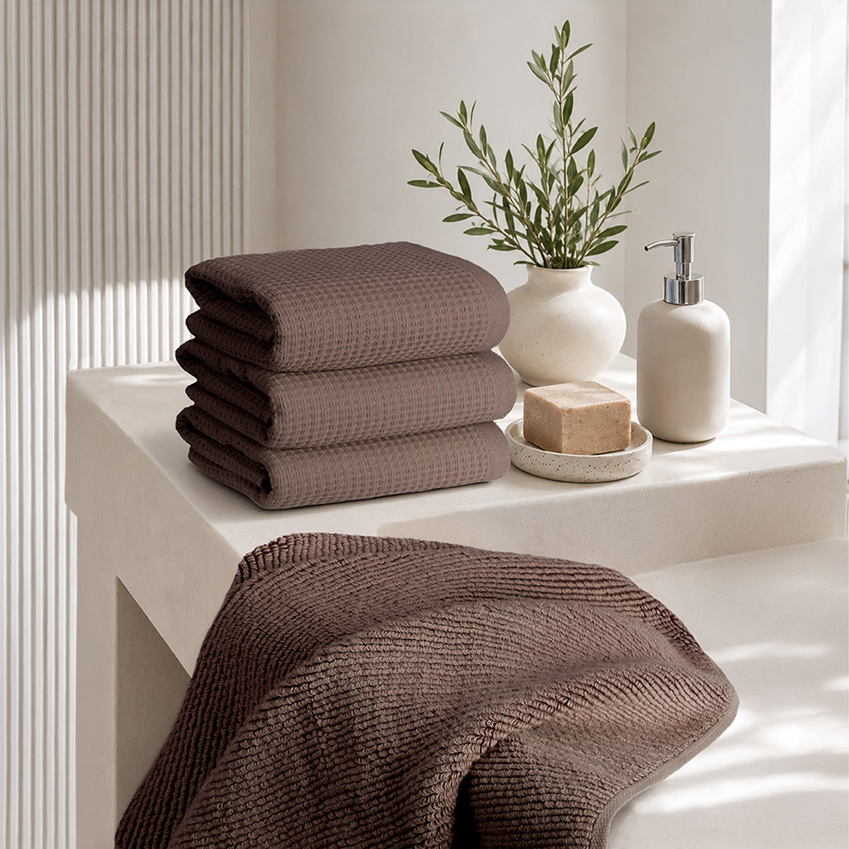 NOLA 4-Pack 100% Turkish Cotton Hand Towels – Waffle 600 GSM Wholesale Case Pack of 24