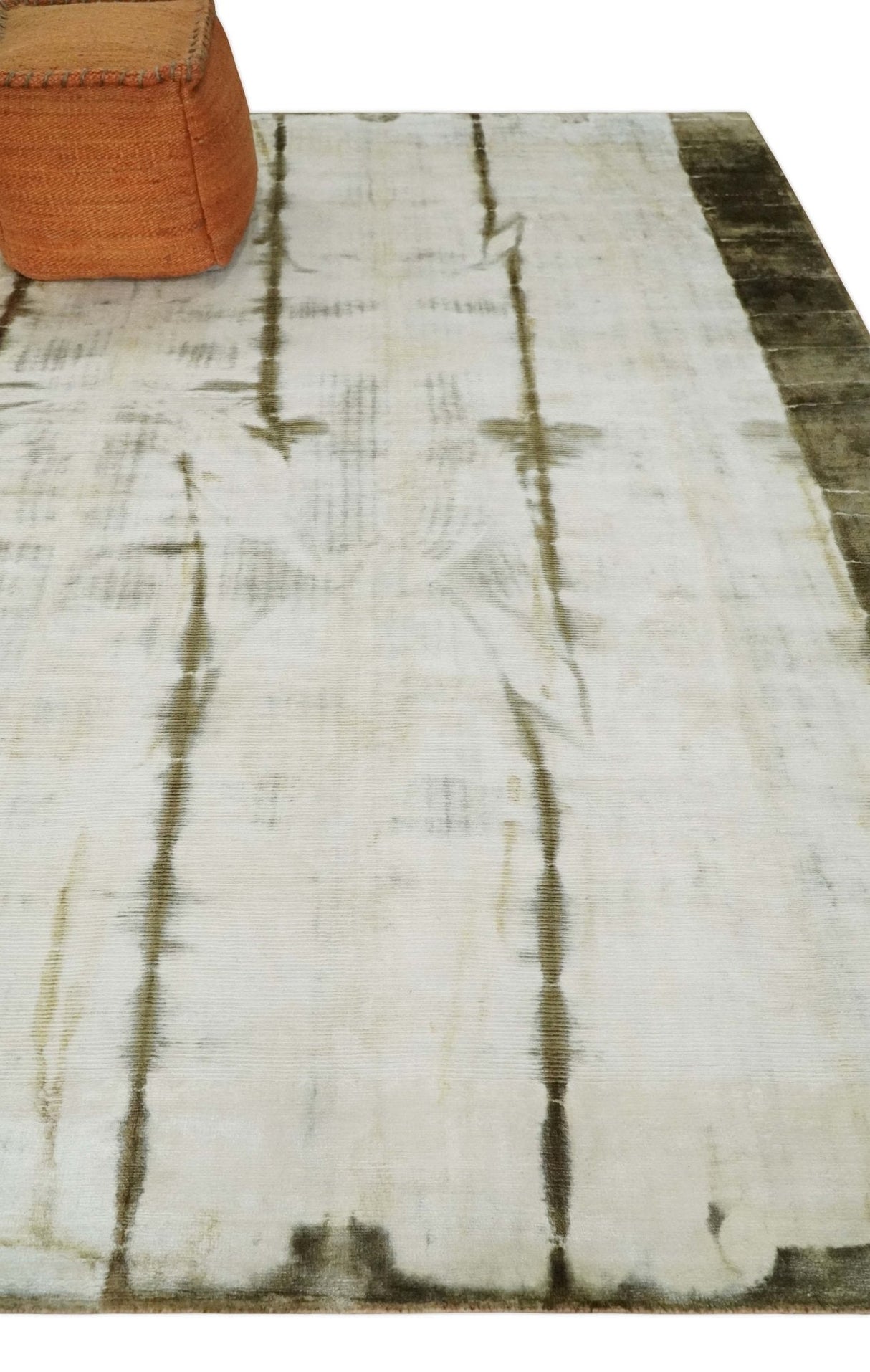 Olive and ivory 6x9 Modern Abstract Hand Woven Art Silk Rug