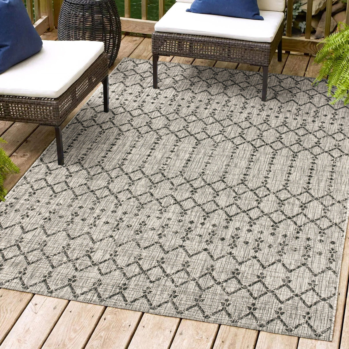 Ourika Moroccan Geometric Weave Indoor/Outdoor Area Rug - Tuesday Morning - Area Rugs