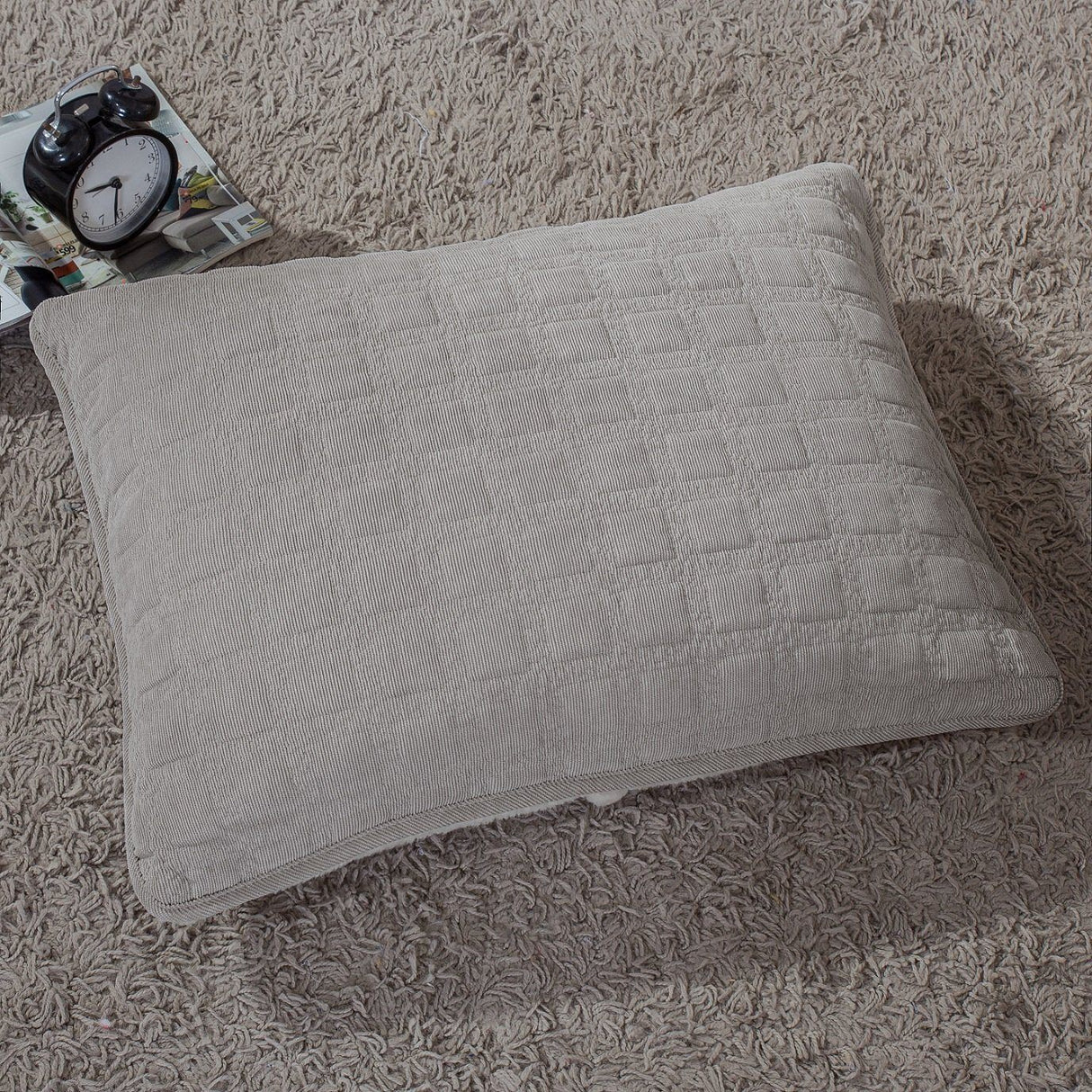 DaDa Bedding Corduroy Sherpa Backside Soft Grey Quilted Pillow Sham - 1-Piece (JHW858)