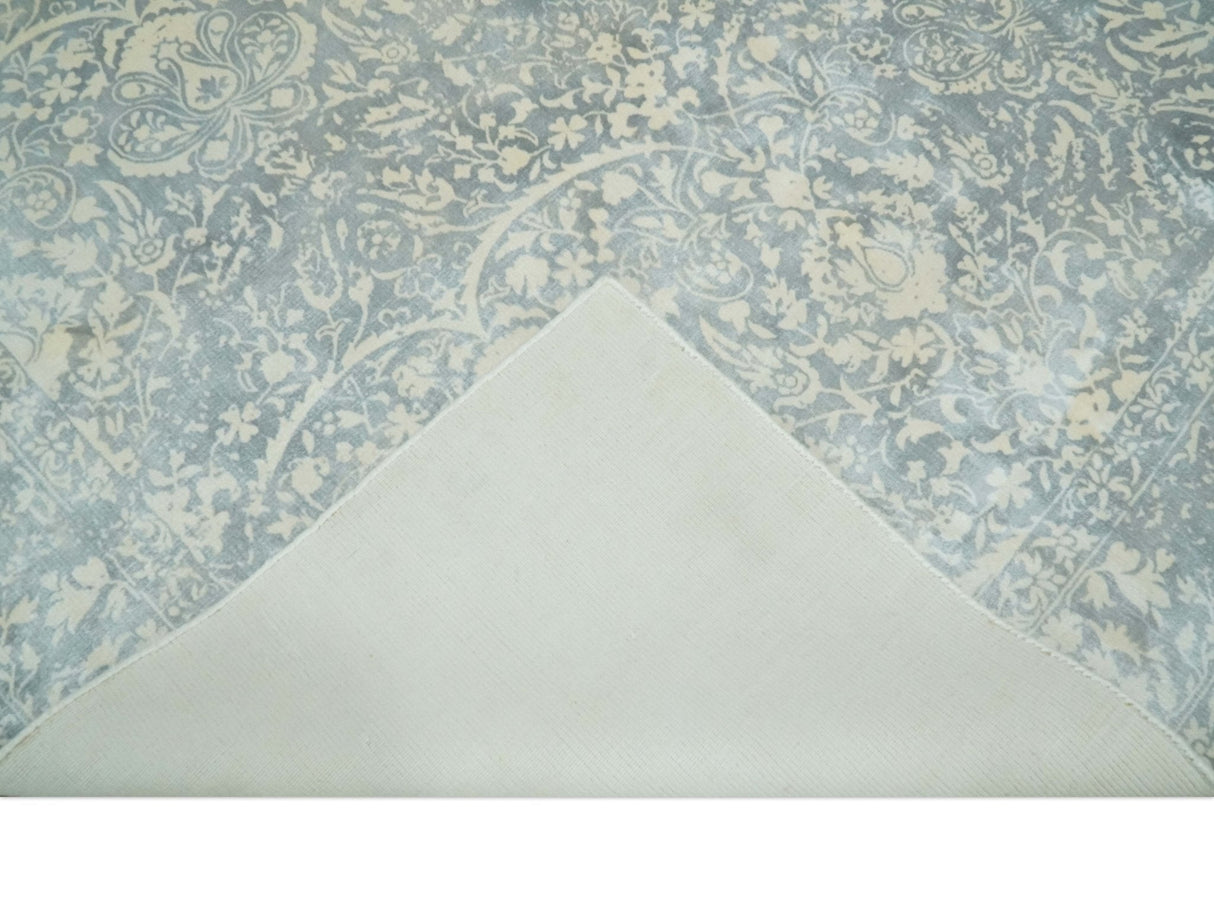 Premium Style Traditional Large Design Gray, Silver and Beige 5.6x7.9 Viscose Area Rug