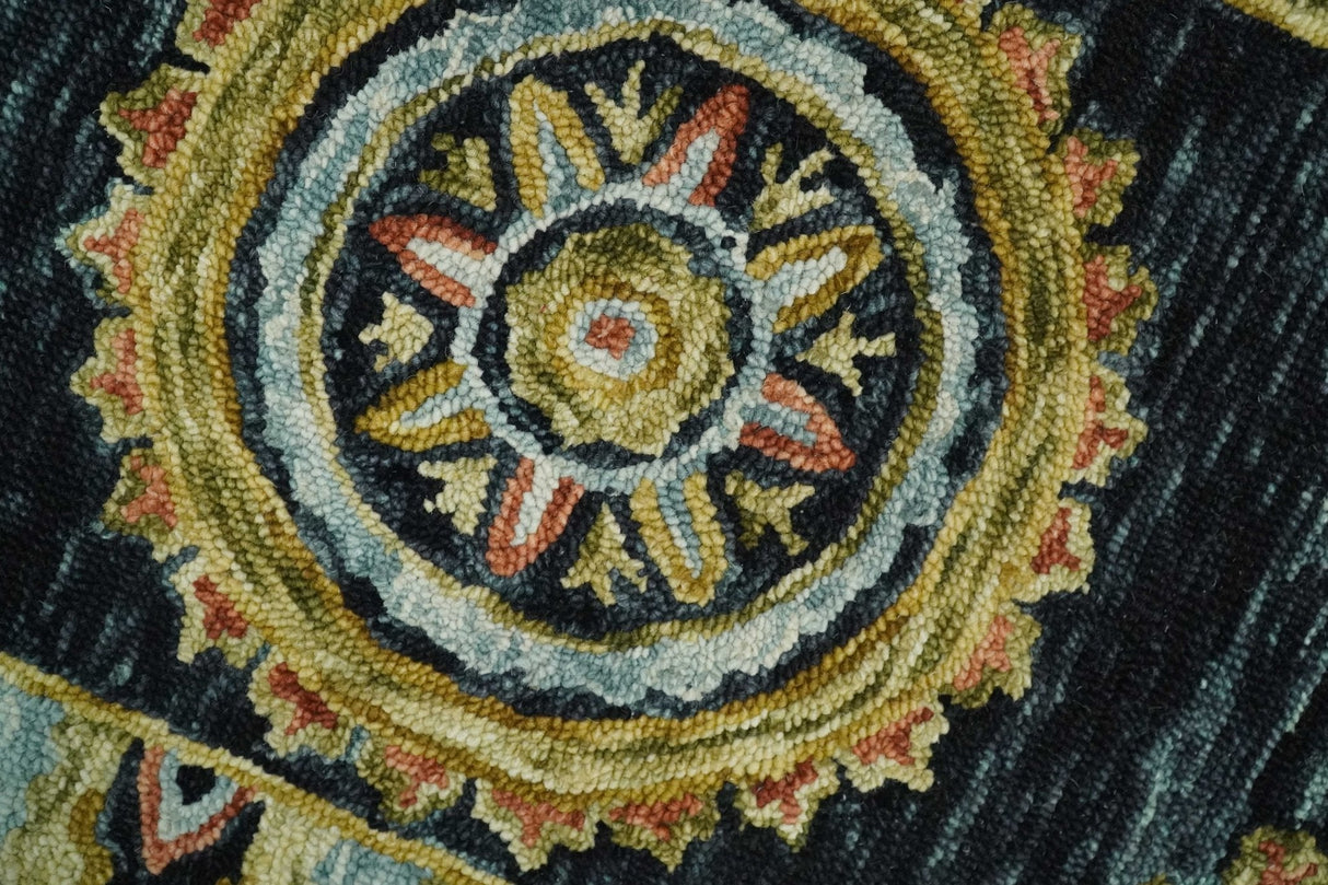 Quick Ship Gold And Black Traditional Design Hand Tufted 3x5 Wool Rug