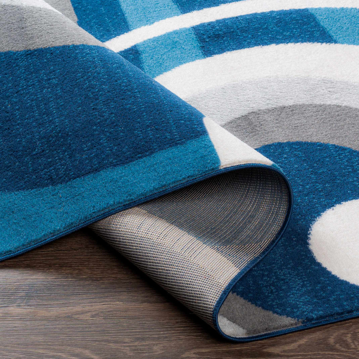 Renmark Performance Rug - Clearance