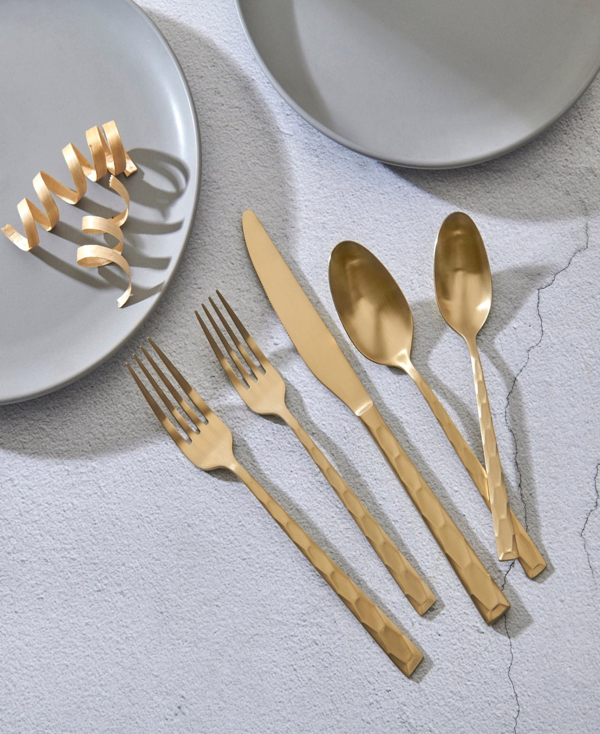 Rooney - 20 Piece Dinner Flatware Set - Tuesday Morning - Flatware