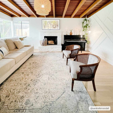 Anmoore-Luxe-Rug-Rugs