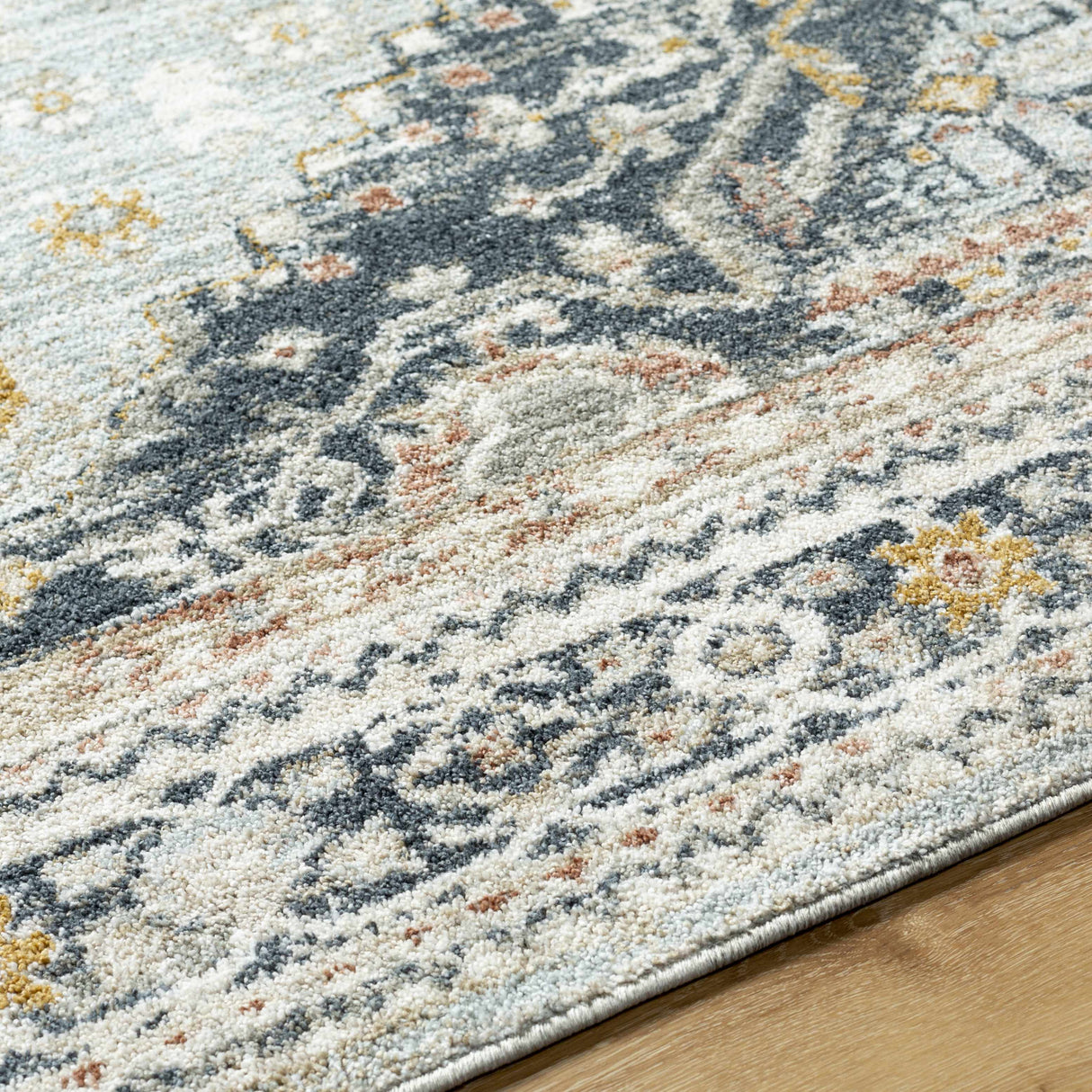 Gilda Area Rug