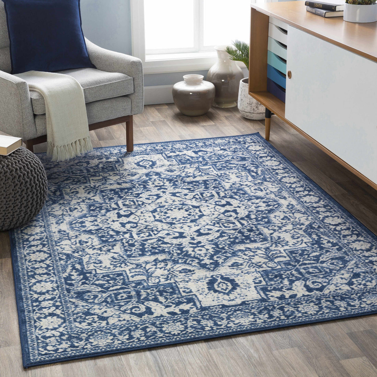 Shavertown Blue Traditional Area Rug - Clearance