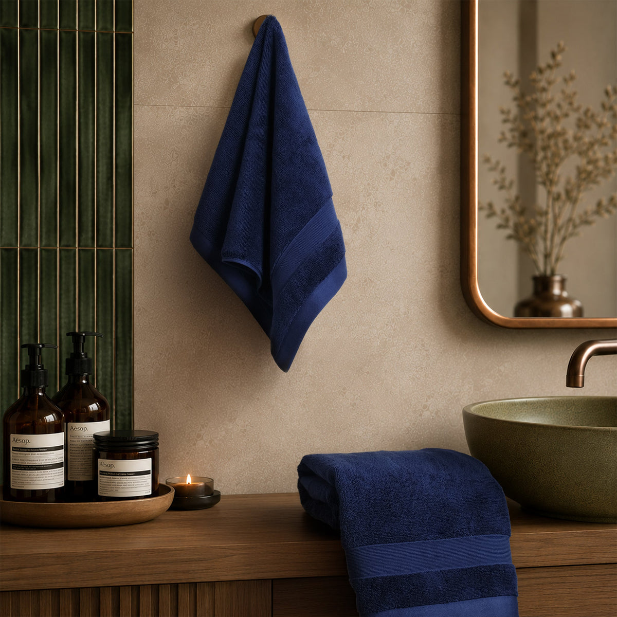 SIENA Wholesale Luxury 100% Turkish Cotton Hand Towels – 700 GSM, Case Pack of 42