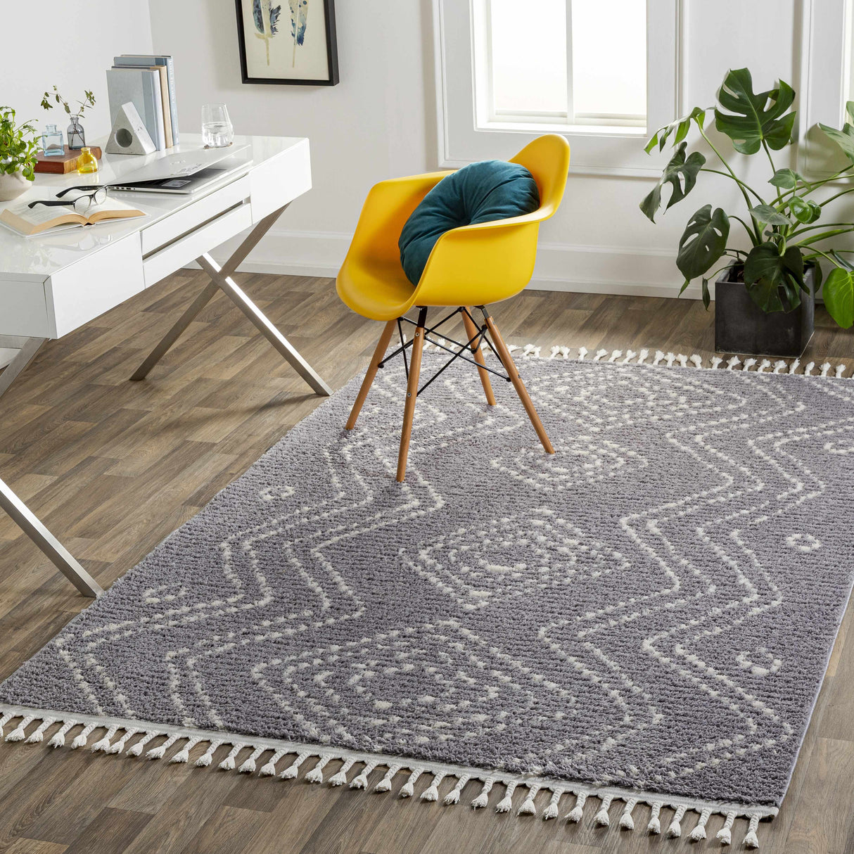 Salingogan Area Rug - Clearance