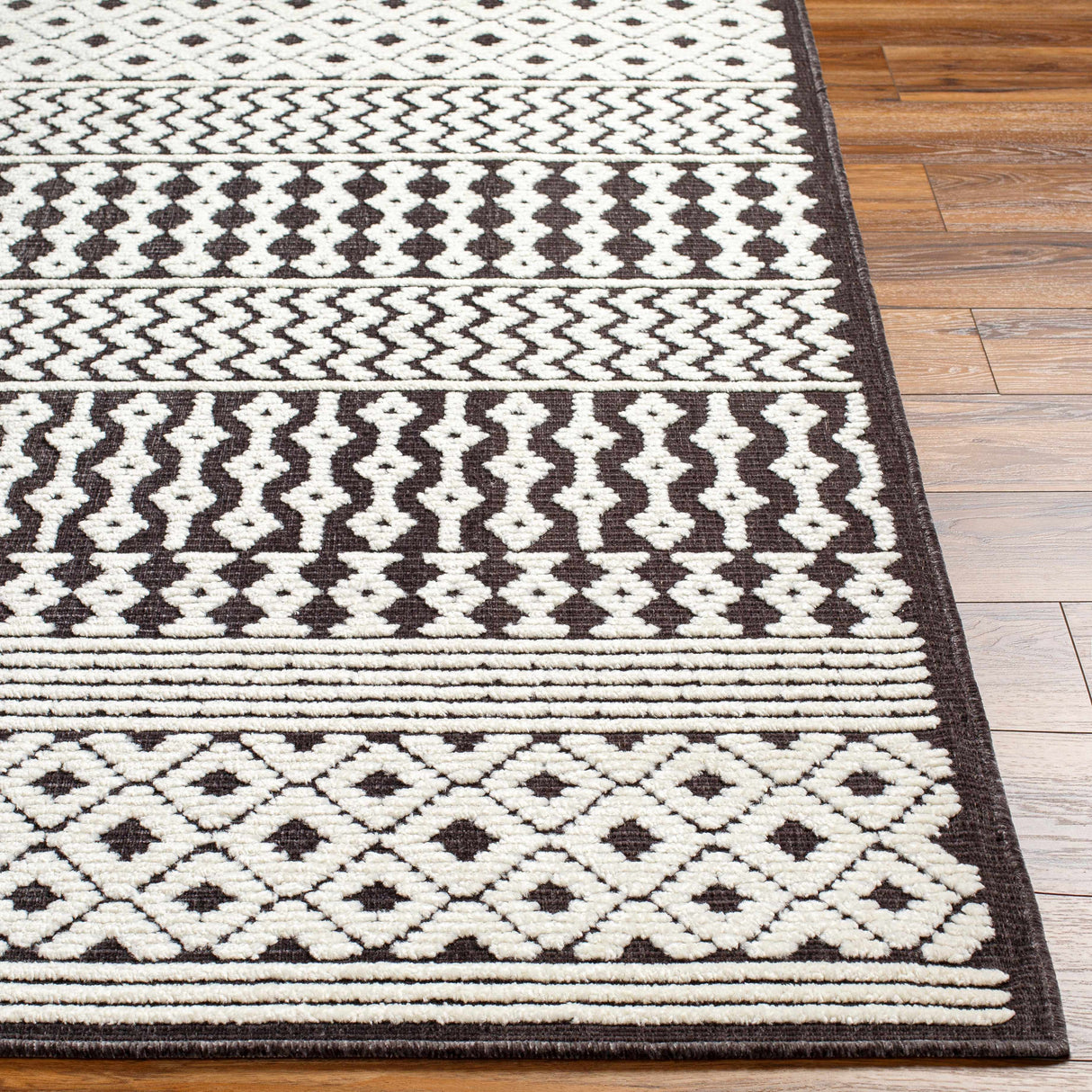 Drago Black Trellis Washable Rug - Clearance