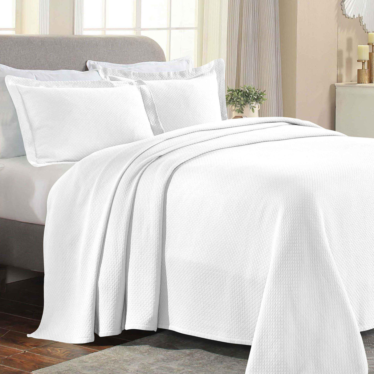 Solitaire Jacquard Matelassé Cotton Diamond Solitaire Bedspread Set - Bedspread by Superior Brand