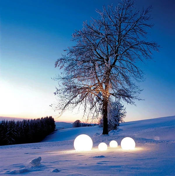 Modern PE Globe Outdoor Garden Light LED Rechargeable 16-Color IP55