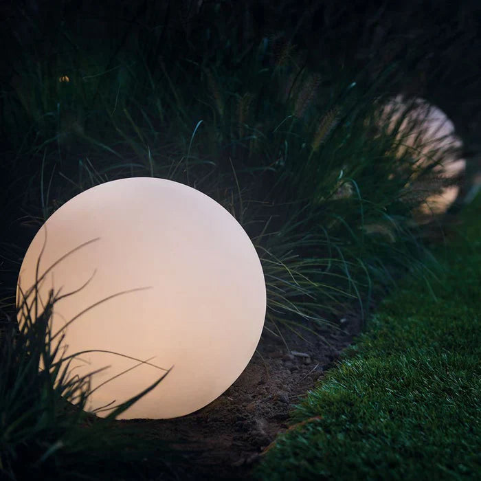 Modern PE Globe Outdoor Garden Light LED Rechargeable 16-Color IP55