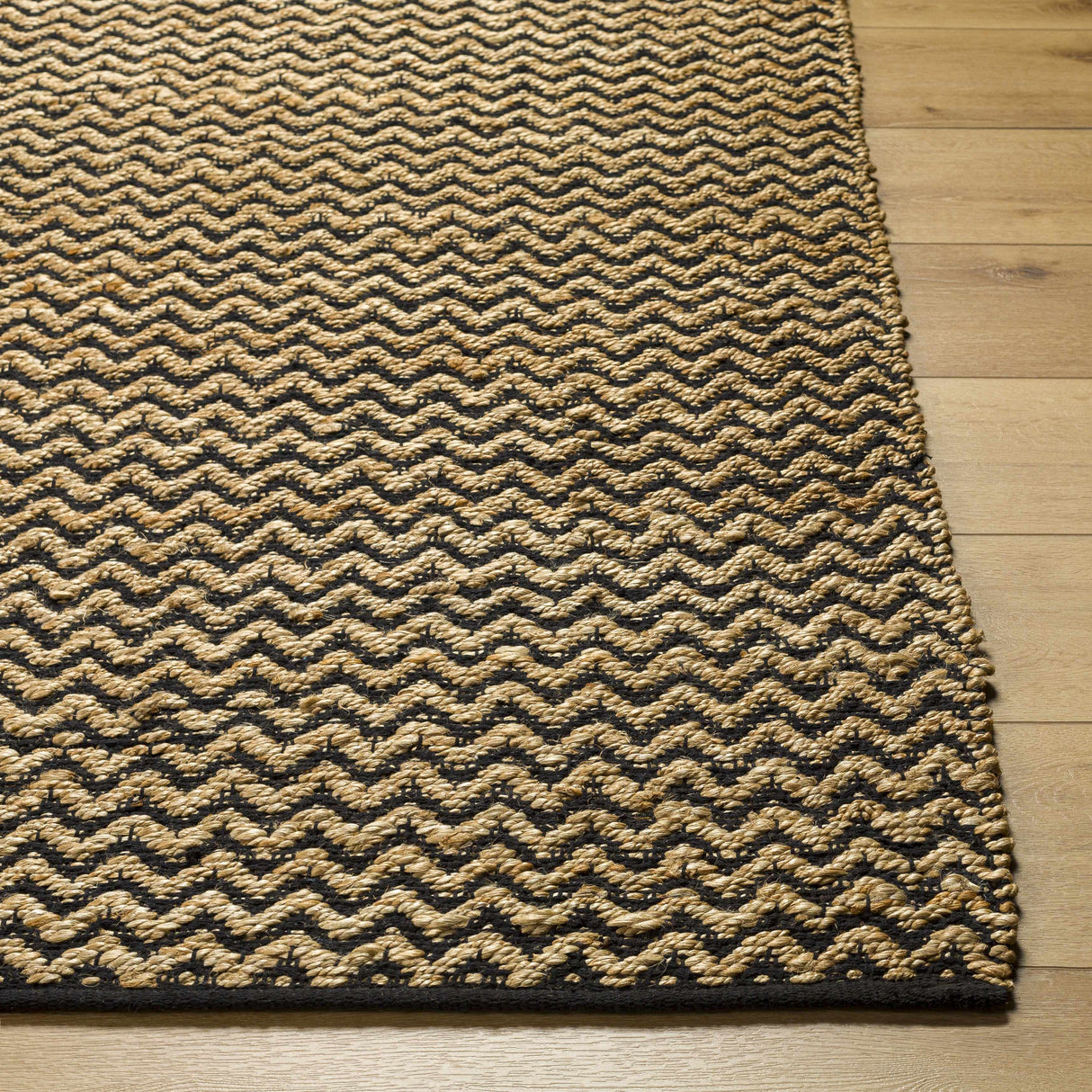 Genna Area Rug
