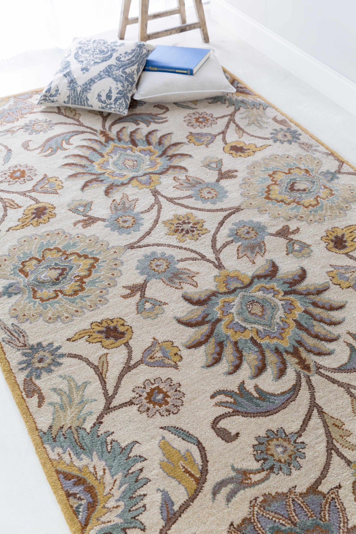 Conesus Hand Tufted Tan 1012 Area Rug