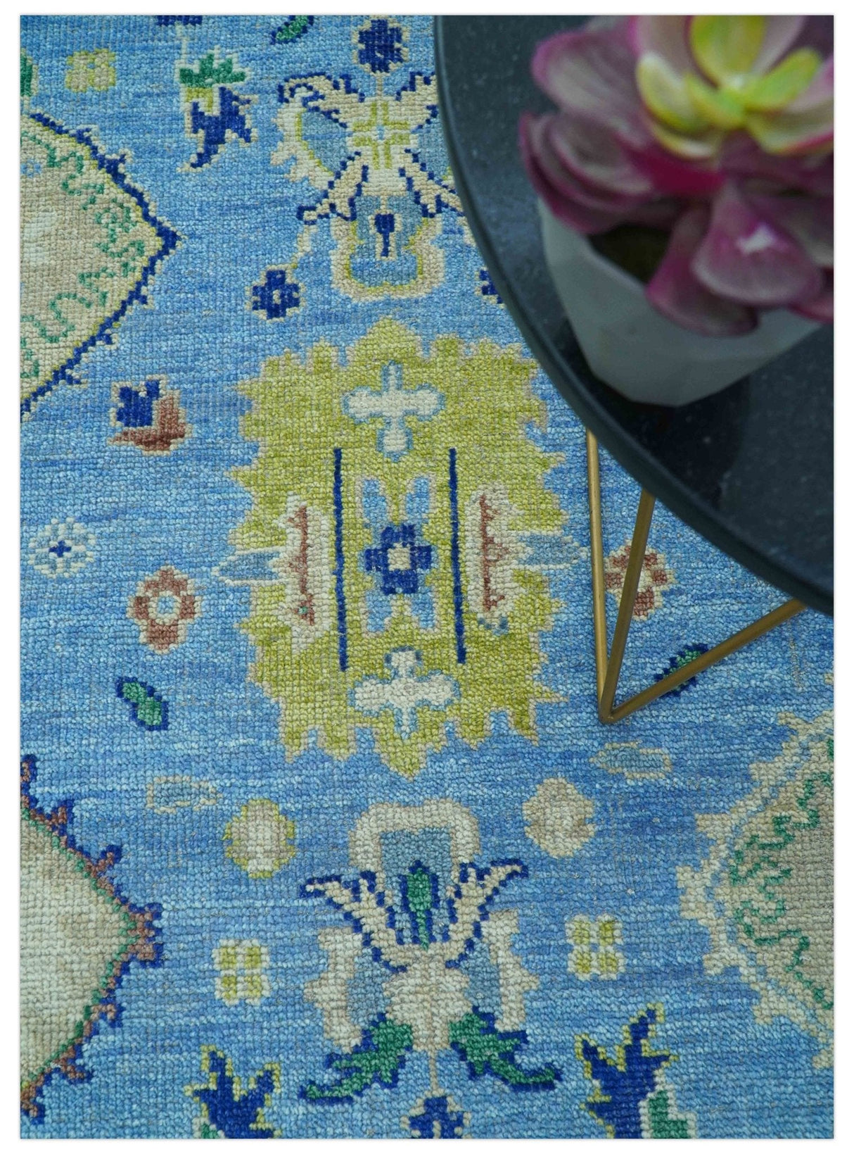Traditional Turkish Design Blue And Ivory 8x10 Hand knotted Wool Rug