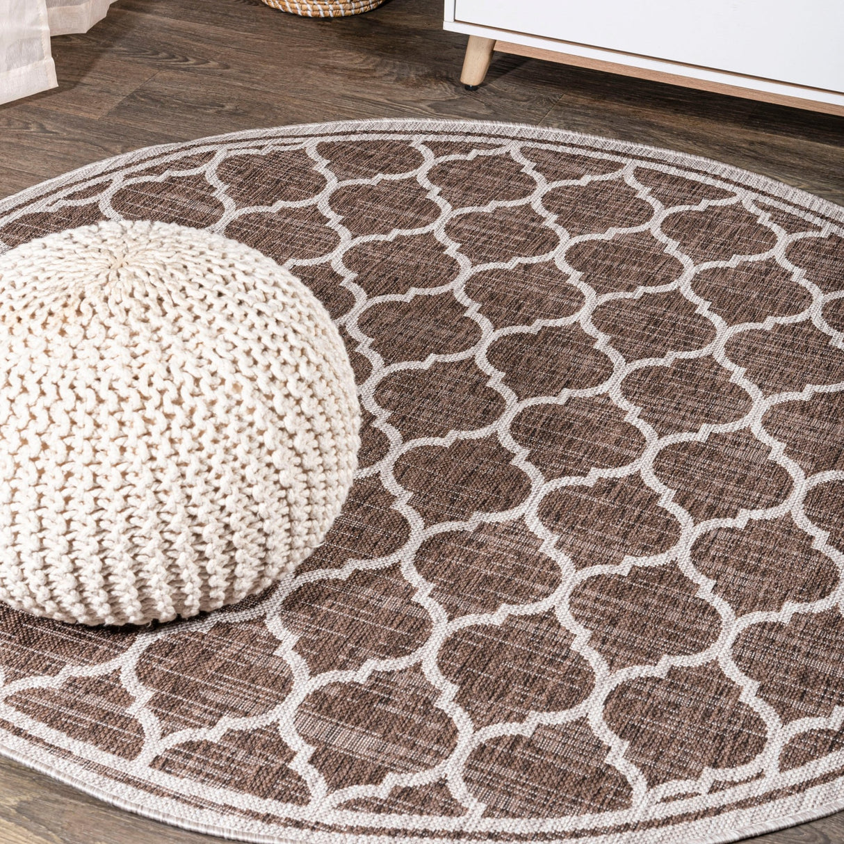 Trebol Moroccan Trellis Textured Weave Indoor/Outdoor Round Area Rug - Tuesday Morning - Area Rugs
