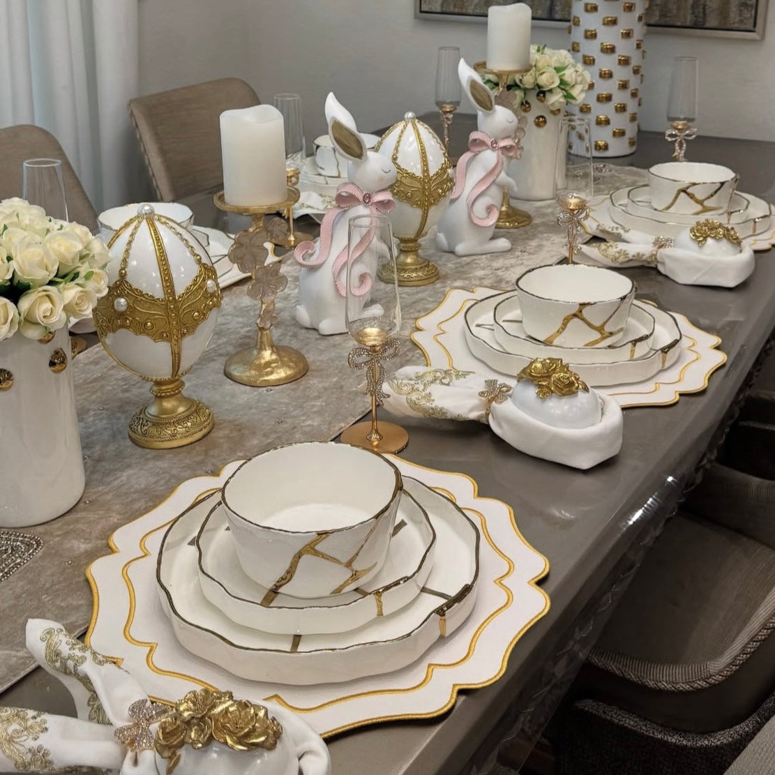 Vista Ivory Wavy Faux Leather Placemat