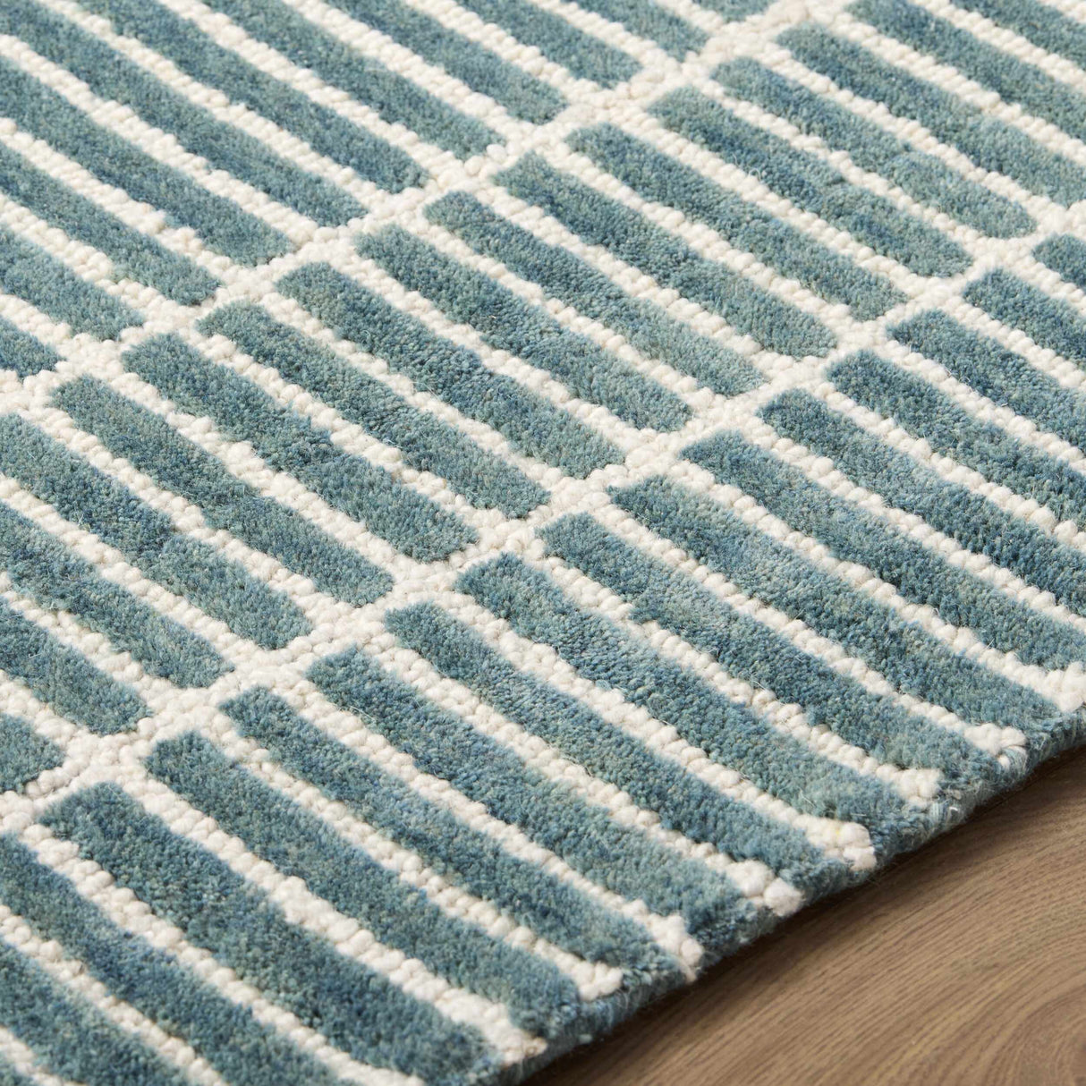 Finial Blue Wool Area Rug