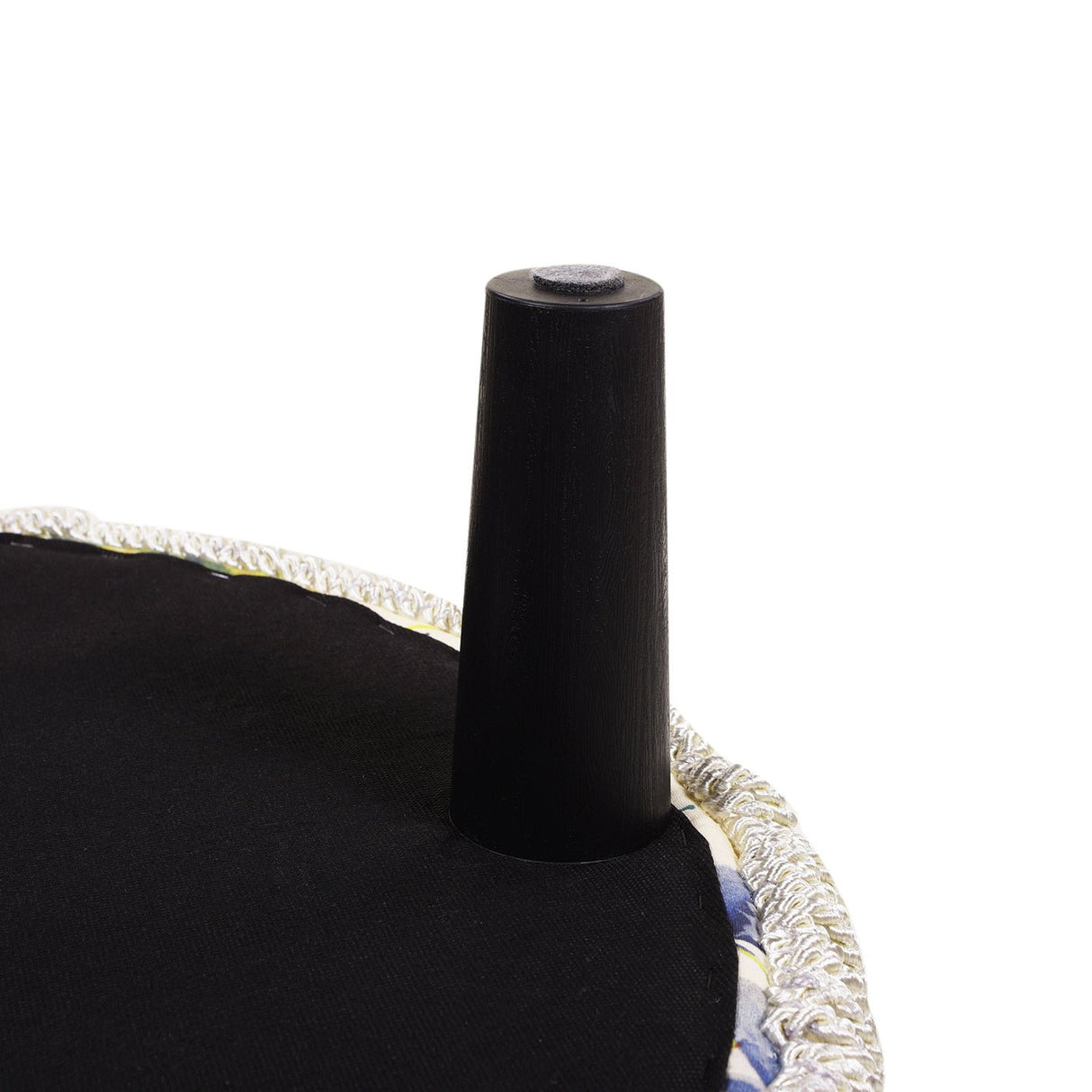 Yolanda 24" round upholstered accent ottoman, beige & tropical floral with ivory trim - Tuesday Morning - Ottomans