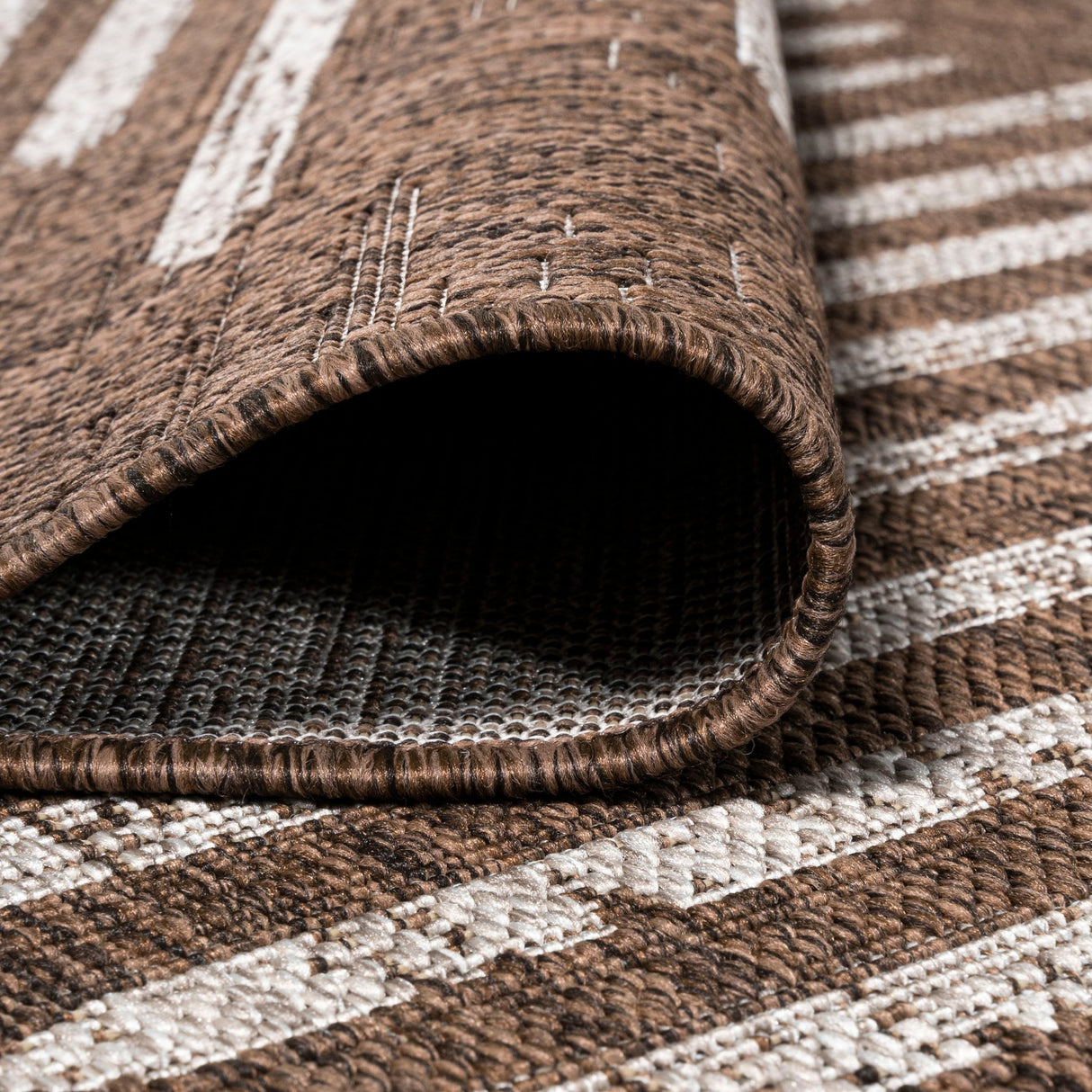 Zolak Berber Stripe Geometric Indoor/Outdoor Runner Rug - Tuesday Morning - Runner Rugs