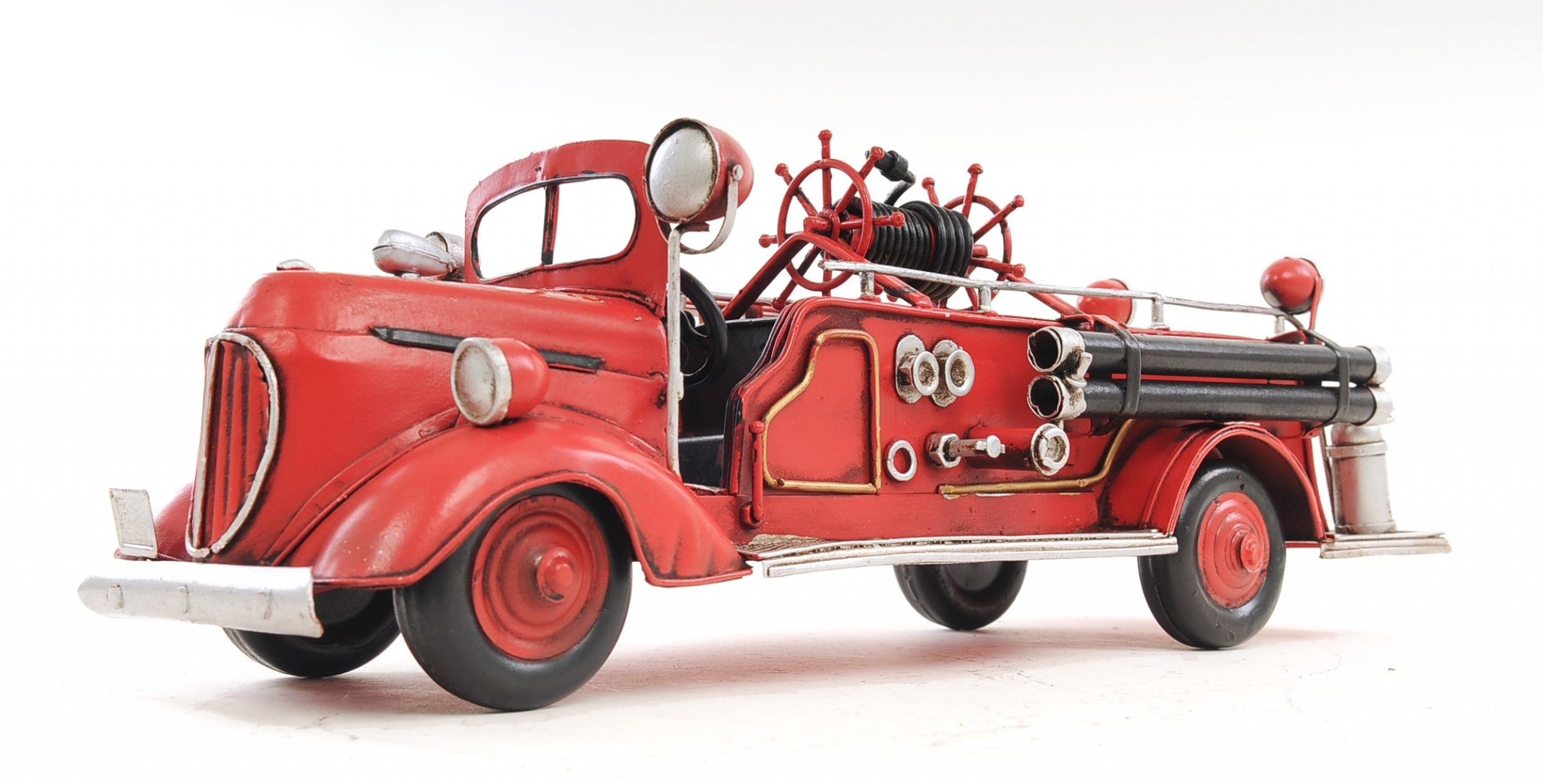 c1938-Ford-Red-Fire-Engine-Sculpture-Sculptures