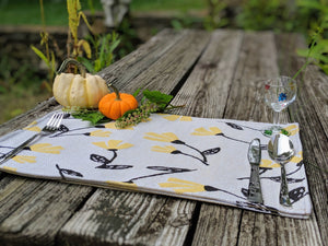 DaDa Bedding Set of 4-Pieces Sunshine Yellow Fleur Spring Tapestry Dining Table Placemats 13” x 19” (18112)