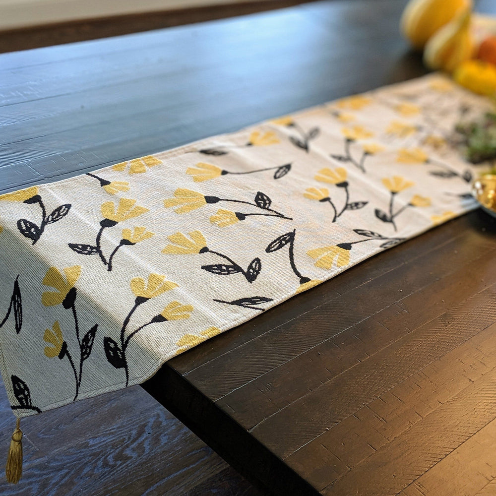 DaDa Bedding Yellow Fleur Floral Garden Woven Tapestry Dining Table Runner (18112)