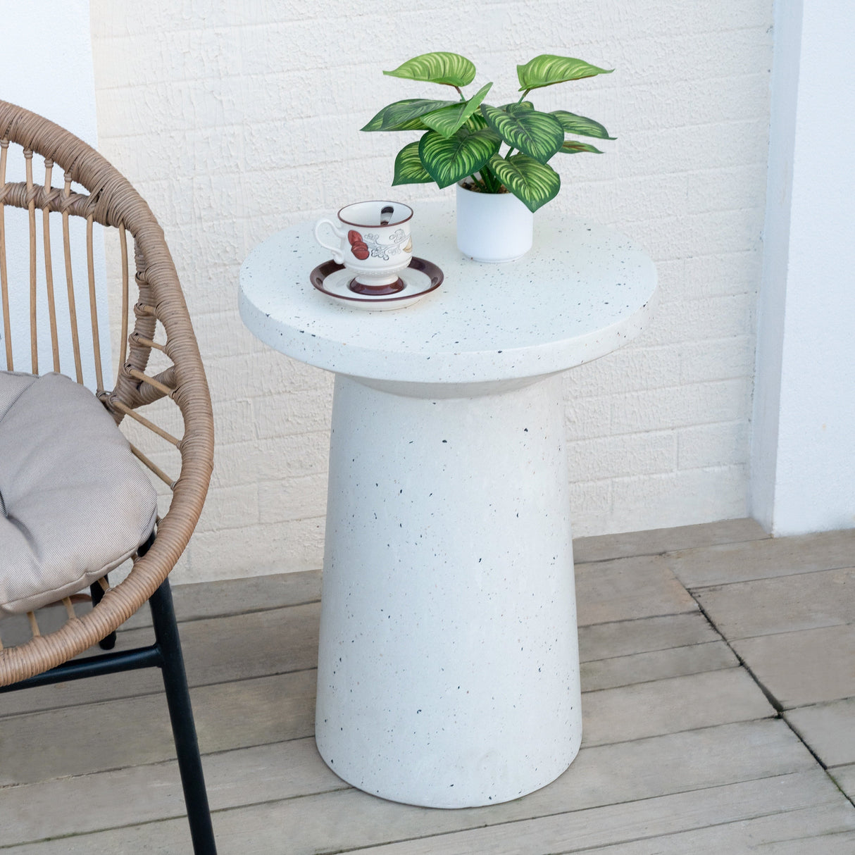 Outdoor 24' H MGO Terrazzo Side Table, White