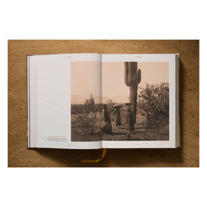 Edward S. Curtis. The North American Indian. The Complete Portfolios (German, French, English)