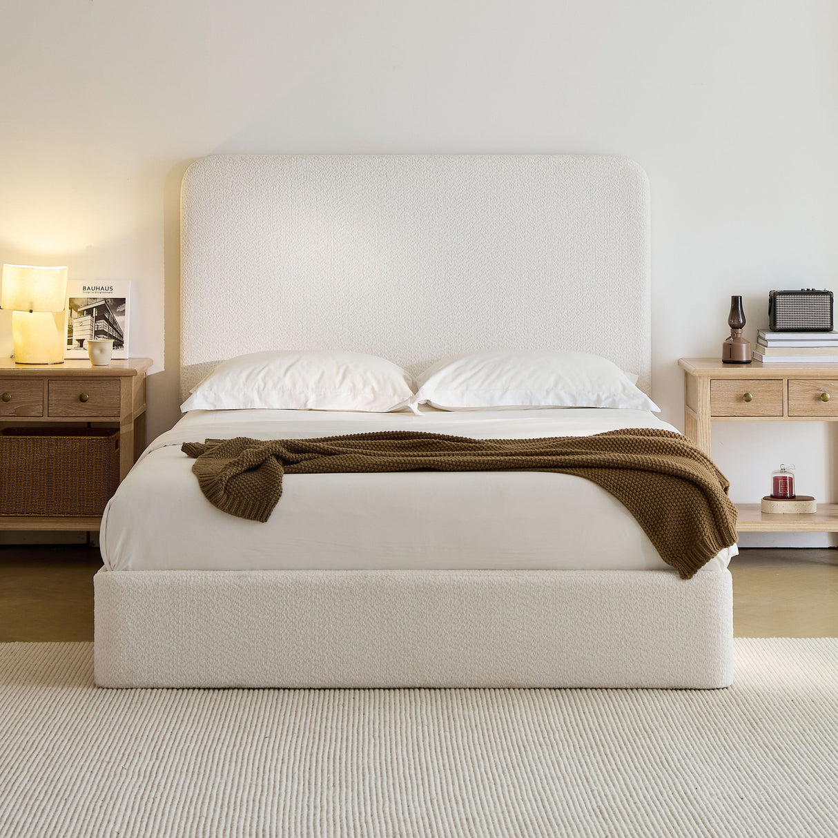 Canter Tall Headboard Upholstered Bed in Pearl White Chenille, Queen Size