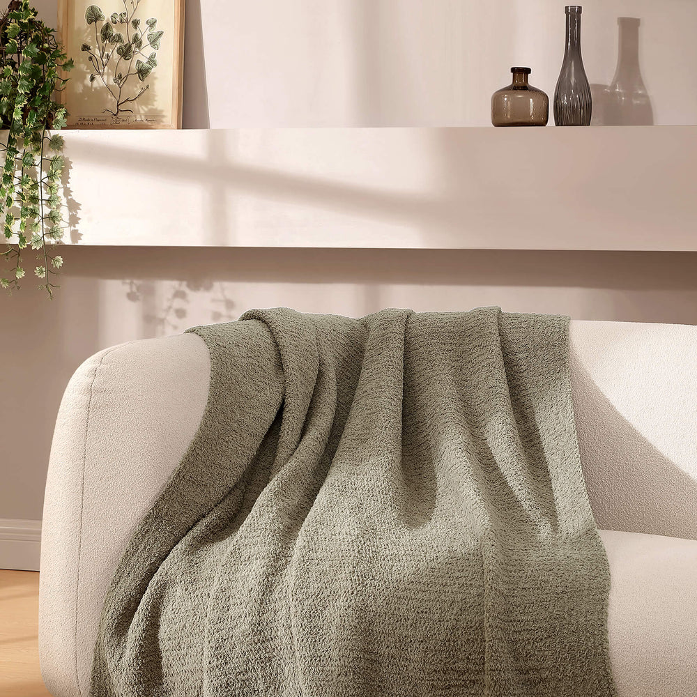 Snug Throw