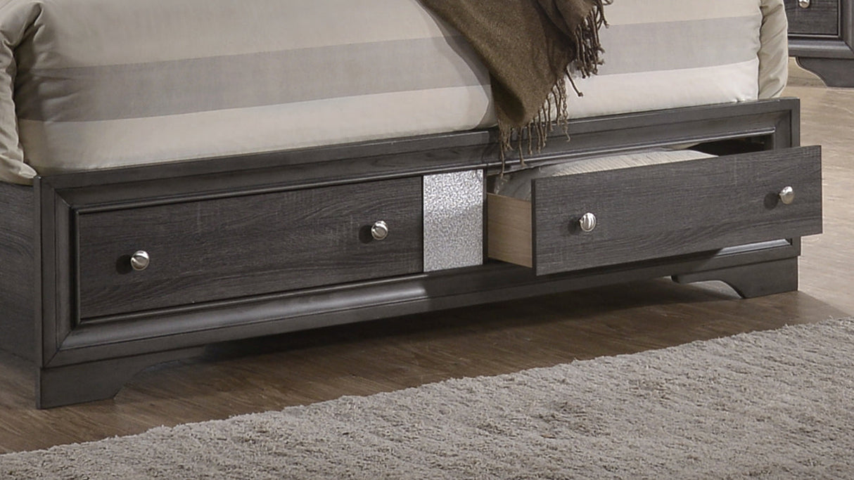 Traditional Queen 5 PC Storage Bedroom Set in Gray Wood