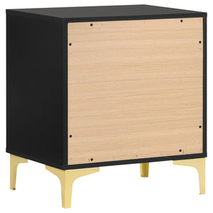 Lexie - Tufted Panel Bedroom Set