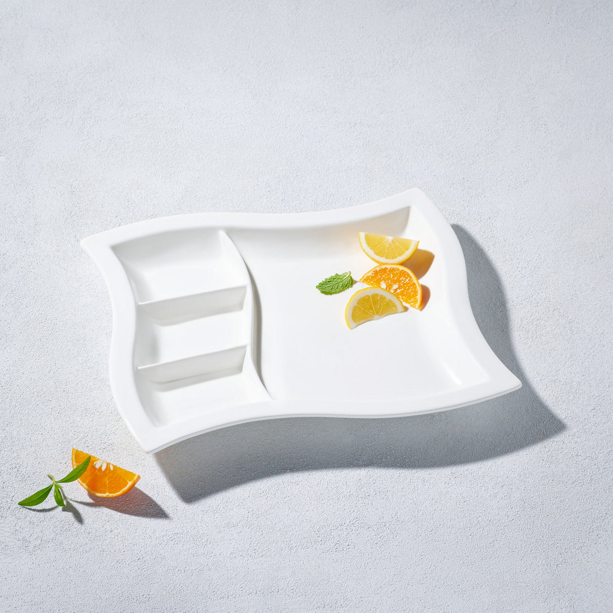 Lightning, 4 Sectional Serving Plate