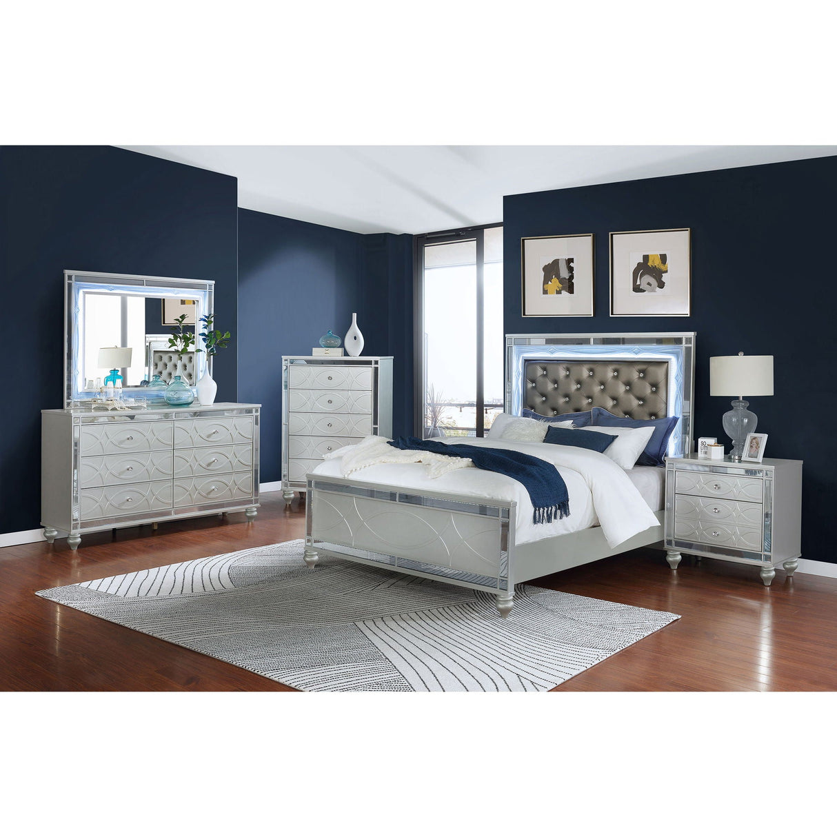 Arabesque - 6 Drawer Dresser - Silver