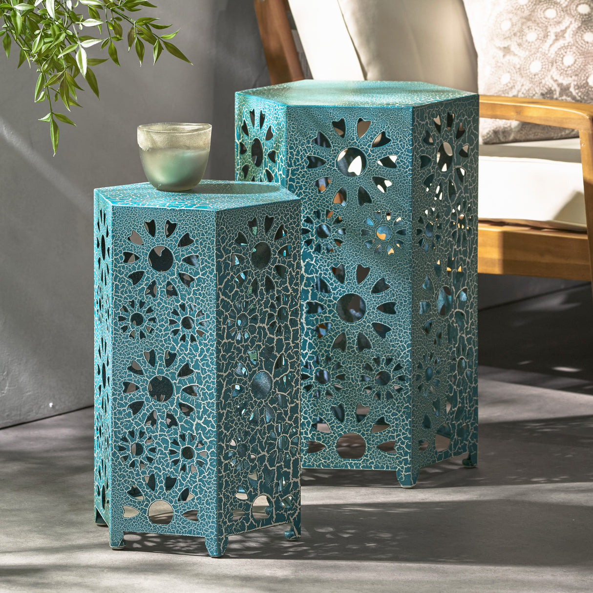 Eliana-side-table-Outdoor-Tables