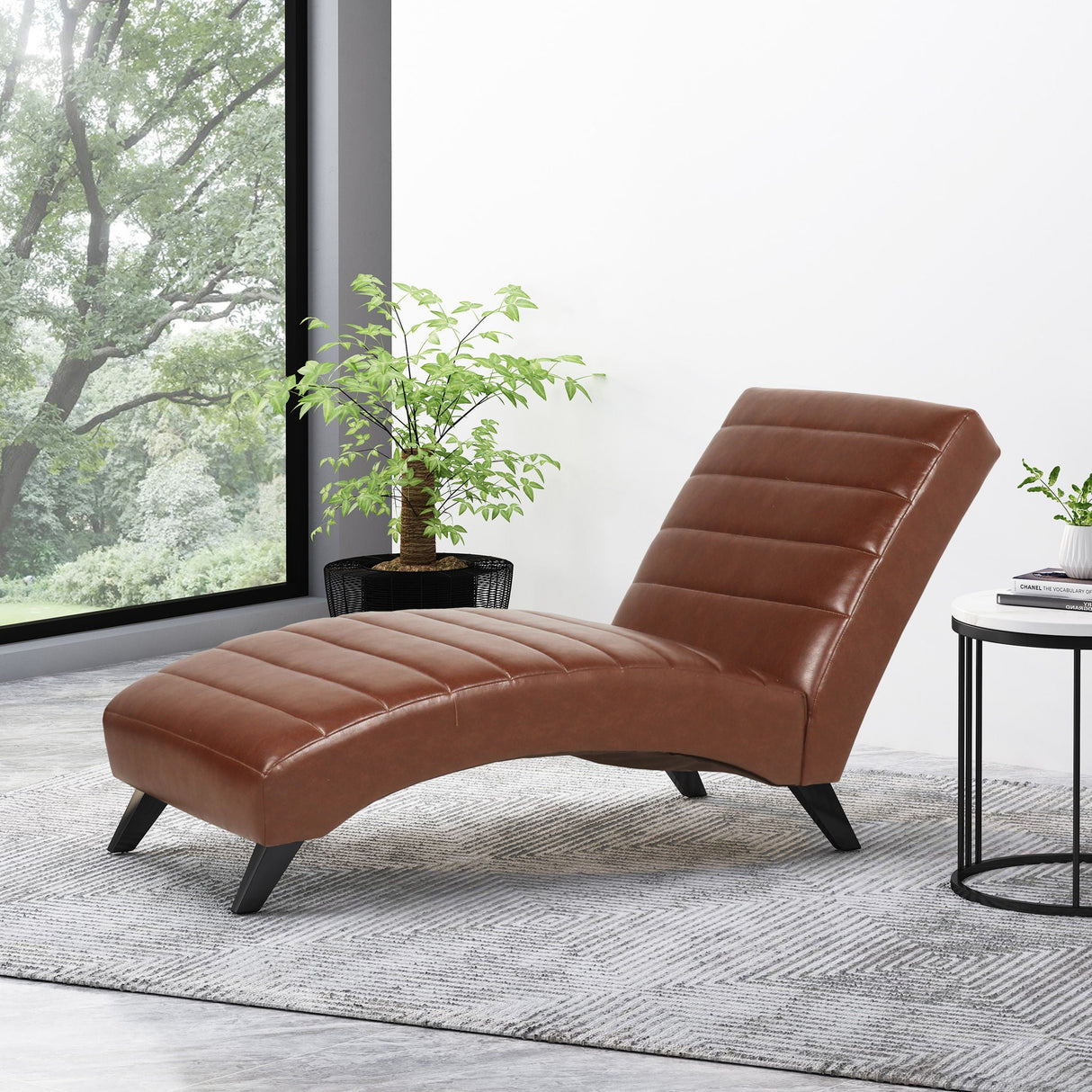 Radiantique Chaise Lounge With A Curvaceous Structure
