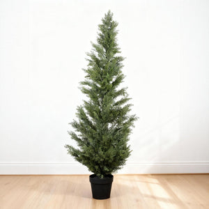 Realistic Artificial Cypress Tree, UV Resistant Indoor / Outdoor Topiary Plant For Decoration - Green Leaves